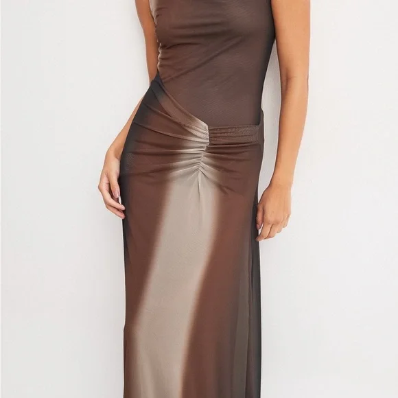 Mesh Sleeveless Maxi Dress - Picture 4 of 8